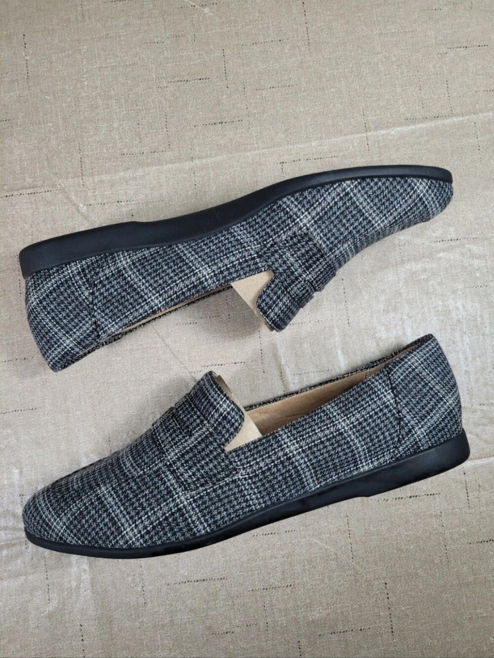 LifeStride Anna Size 8 Comfort Slip On Penny Loafers Women Black Multi Plaid